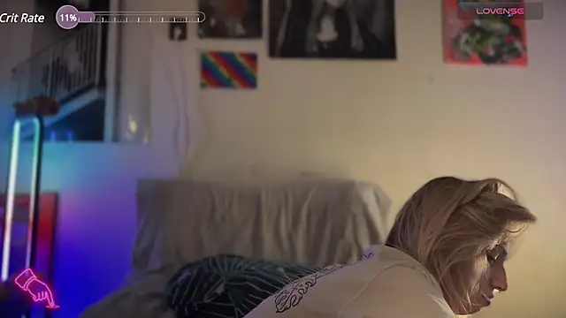 Snapshot of Mannarie_Madsinn chatting on 12/08/24, 03:32 Mannarie Madsinn online show from 12/08/24, 03:32