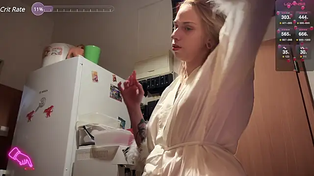 Snapshot of Mannarie_Madsinn chatting on 01/01/25, 03:13 Mannarie Madsinn online show from 01/01/25, 03:13