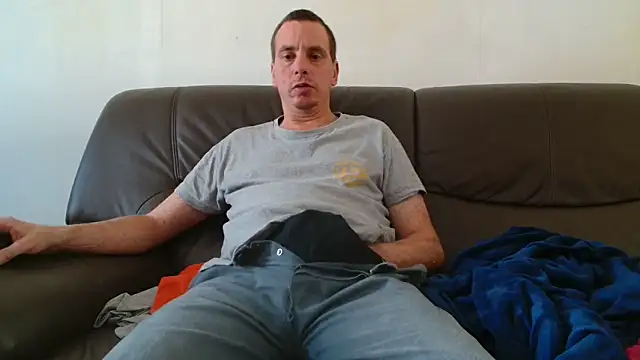 cloupefun online show from 10/06/25, 11:51