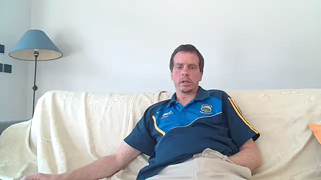 Snapshot of cloupefun chatting on 03/12/26, 01:06 cloupefun online show from 03/12/26, 01:06