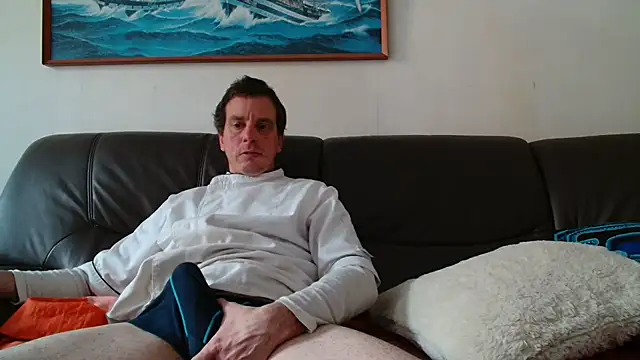 Snapshot of cloupefun chatting on 03/23/26, 07:12 cloupefun online show from 03/23/26, 07:12