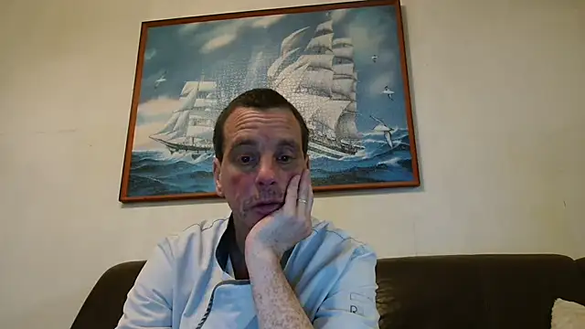 Snapshot of cloupefun chatting on 04/07/26, 05:19 cloupefun online show from 04/07/26, 05:19