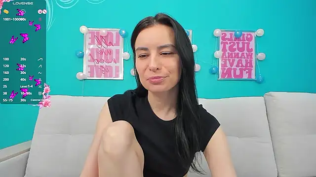 Snapshot of Horny_Nikki_ chatting on 02/03/26, 08:41 Horny Nikki online show from 02/03/26, 08:41