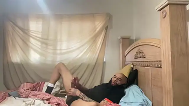 Snapshot of ANAKONDA_KIING chatting on 01/05/26, 09:40 ANAKONDA KIING online show from 01/05/26, 09:40