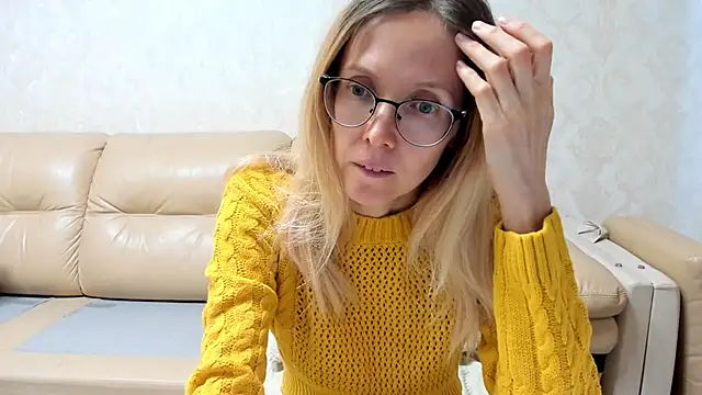 angelmommu online show from 02/21/25, 08:51