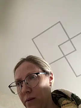 angelmommu online show from 10/23/25, 06:23