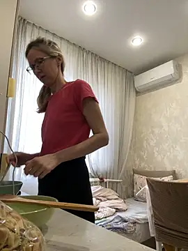 Snapshot of angelmommu chatting on 02/20/26, 07:32 angelmommu online show from 02/20/26, 07:32