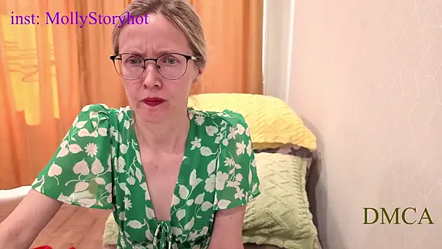 Snapshot of angelmommu chatting on 03/08/26, 06:17 angelmommu online show from 03/08/26, 06:17