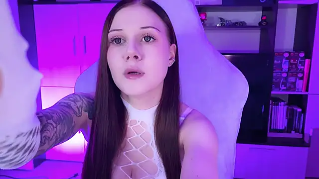 jasminevine online show from 01/11/25, 04:57