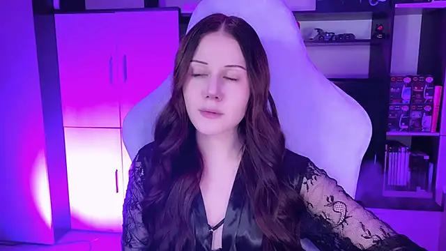 jasminevine online show from 02/20/25, 07:52