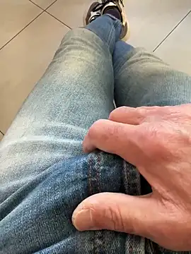 buodiculo online show from 03/03/25, 03:20