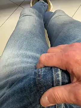 buodiculo online show from 03/21/25, 04:51