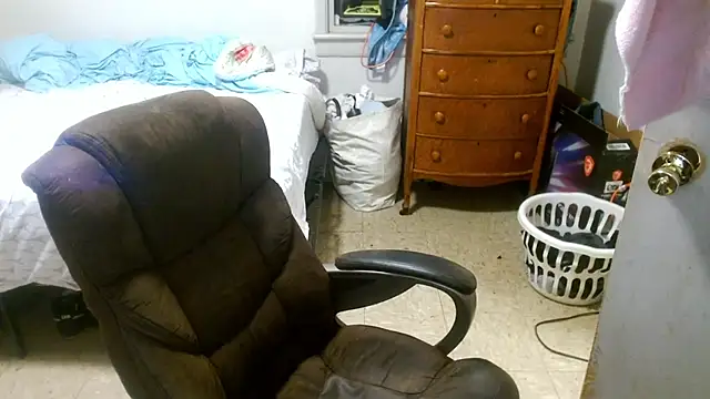 Snapshot of DADDY_KANE8--- chatting on 04/22/26, 06:16 DADDY KANE8--- online show from 04/22/26, 06:16