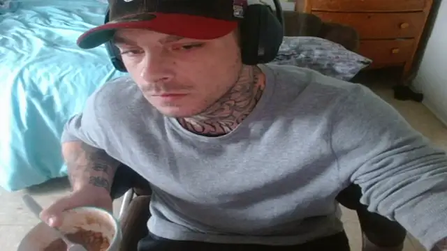 Snapshot of DADDY_KANE8--- chatting on 07/12/26, 04:20 DADDY KANE8--- online show from 07/12/26, 04:20