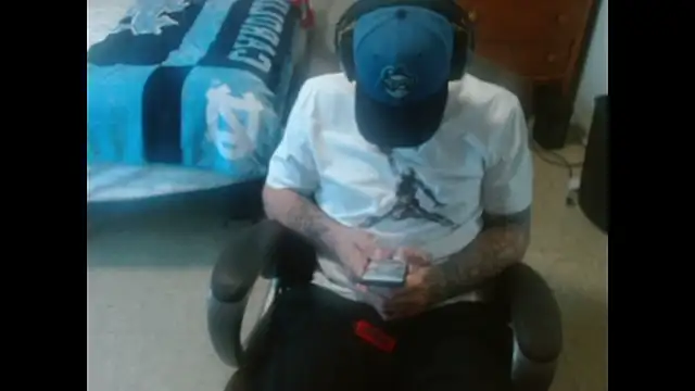 Snapshot of DADDY_KANE8--- chatting on 07/17/26, 06:35 DADDY KANE8--- online show from 07/17/26, 06:35
