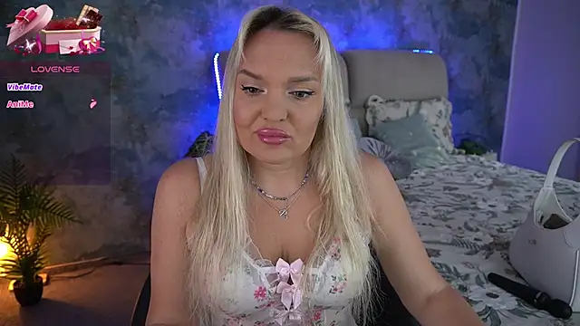 Snapshot of MissyMartinez chatting on 05/23/26, 07:02 MissyMartinez online show from 05/23/26, 07:02
