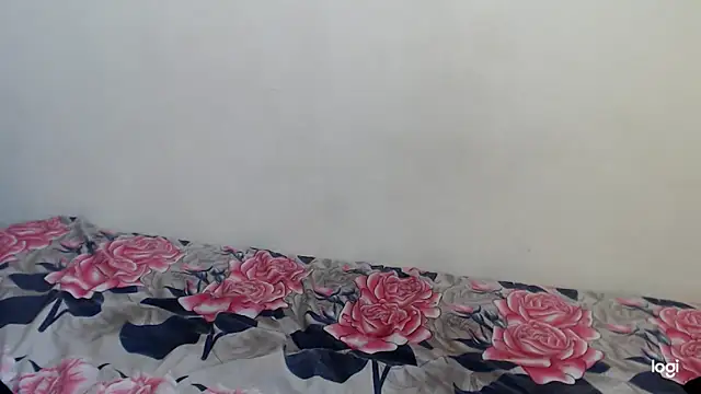 Snapshot of queen__ebony chatting on 03/15/26, 12:22 queen ebony online show from 03/15/26, 12:22