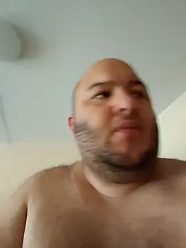 Snapshot of genderfluidco2 chatting on 03/29/26, 08:03 genderfluidco2 online show from 03/29/26, 08:03