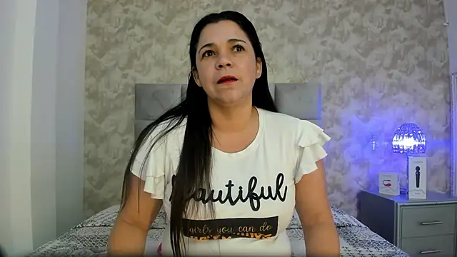 elizabeth coleman online show from 03/07/25, 10:10