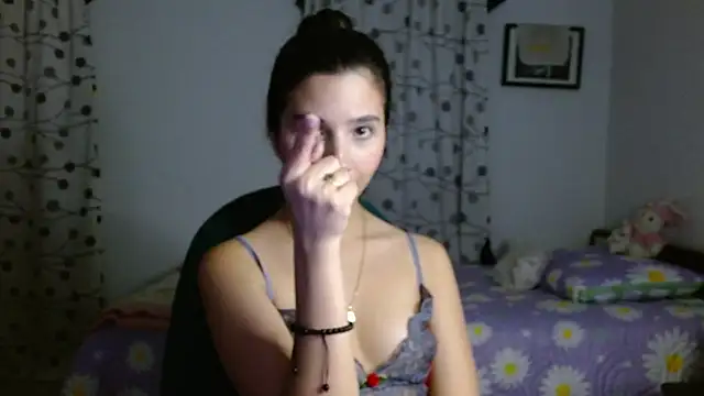 mia  lopez  online show from 02/05/25, 02:19