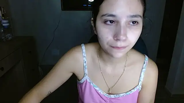 Snapshot of mia__lopez_ chatting on 07/18/26, 04:49 mia lopez online show from 07/18/26, 04:49