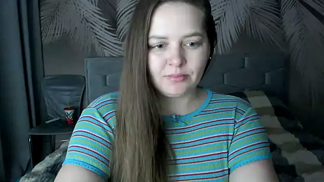 Snapshot of uliastar chatting on 01/21/25, 06:33 uliastar online show from 01/21/25, 06:33