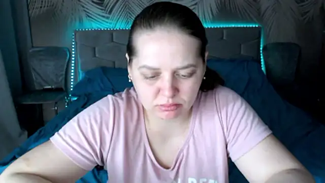 uliastar online show from 03/03/26, 09:37