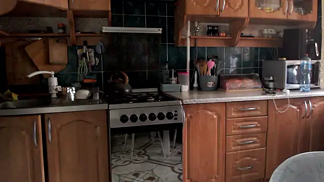 uliastar online show from 03/20/26, 07:24