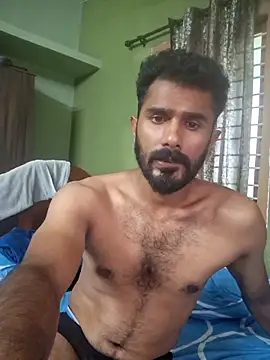 Snapshot of jithi007 chatting on 06/12/26, 04:55 jithi007 online show from 06/12/26, 04:55