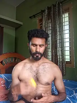 Snapshot of jithi007 chatting on 06/18/26, 04:35 jithi007 online show from 06/18/26, 04:35