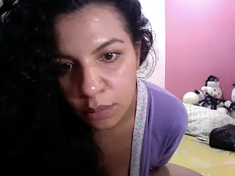 gatubelahot online show from 01/08/25, 02:03