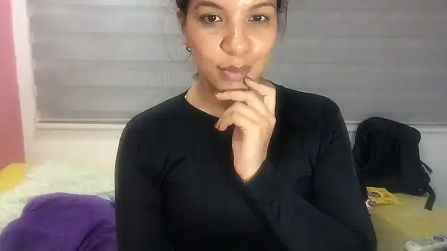 gatubelahot online show from 09/15/25, 11:38