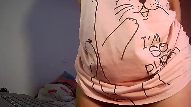 Snapshot of gatubelahot chatting on 03/17/26, 05:38 gatubelahot online show from 03/17/26, 05:38