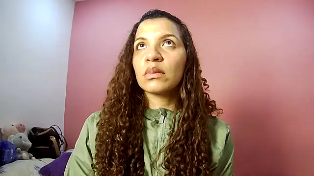 Snapshot of gatubelahot chatting on 03/31/26, 03:19 gatubelahot online show from 03/31/26, 03:19