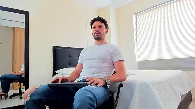 alexman fuck online show from 10/22/25, 05:13