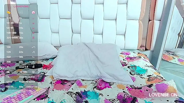 Snapshot of kinkylittlegirll chatting on 01/29/25, 09:23 kinkylittlegirll online show from 01/29/25, 09:23