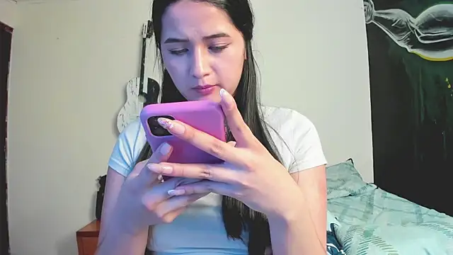Snapshot of Hott_Hanna chatting on 03/14/25, 08:10 Hott Hanna online show from 03/14/25, 08:10