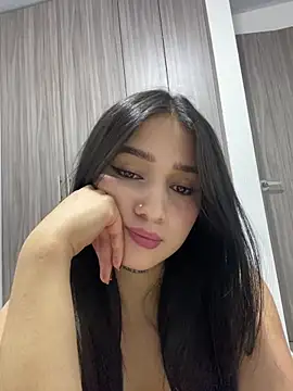 Snapshot of Hott_Hanna chatting on 06/14/26, 05:20 Hott Hanna online show from 06/14/26, 05:20