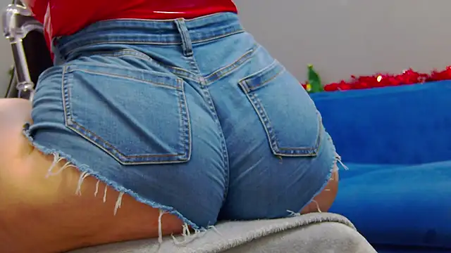 Snapshot of Katewalker_ chatting on 12/23/24, 09:08 Katewalker online show from 12/23/24, 09:08