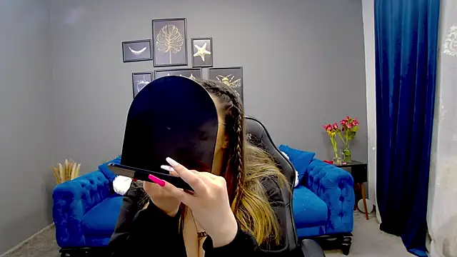 Snapshot of Katewalker_ chatting on 03/18/25, 06:04 Katewalker online show from 03/18/25, 06:04