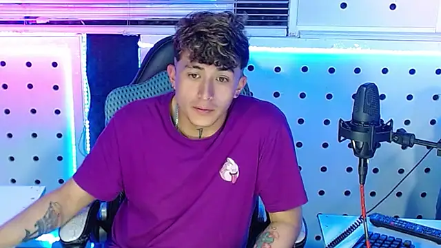 Darko0717 online show from 09/30/25, 01:32