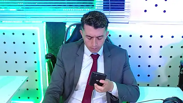 Darko0717 online show from 11/06/25, 12:39