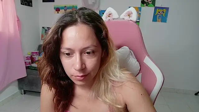 MommyMiaWs online show from 02/03/26, 01:27