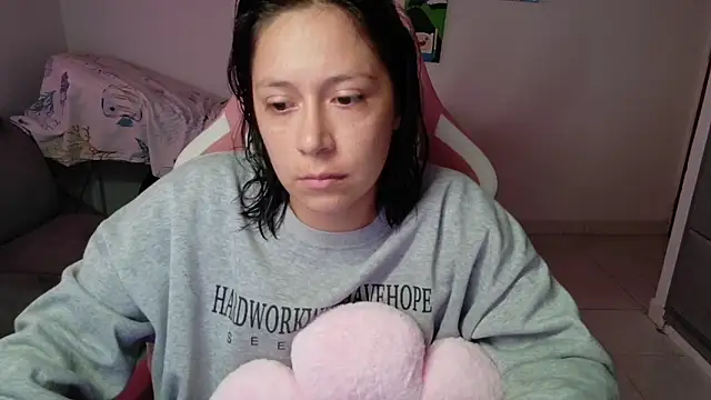 Snapshot of MommyMiaWs chatting on 06/30/26, 07:48 MommyMiaWs online show from 06/30/26, 07:48