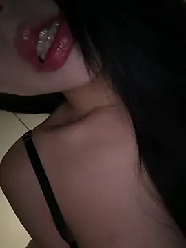 Serena-AU online show from 02/04/26, 02:34