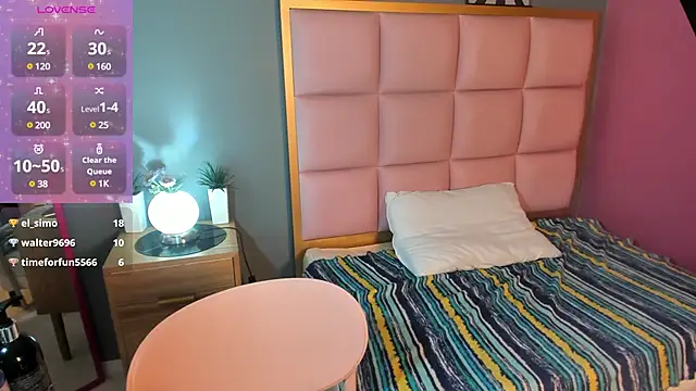 samanthaanderson  online show from 02/12/25, 02:35