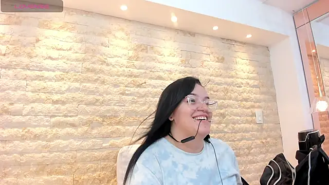 Snapshot of anette_cooper chatting on 12/04/25, 03:38 anette cooper online show from 12/04/25, 03:38