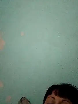 Snapshot of estefyzapata chatting on 03/05/26, 12:17 estefyzapata online show from 03/05/26, 12:17