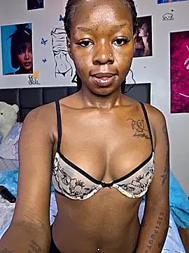 Snapshot of sherry_1 chatting on 02/10/26, 02:59 sherry 1 online show from 02/10/26, 02:59