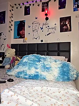 Snapshot of sherry_1 chatting on 03/14/26, 01:55 sherry 1 online show from 03/14/26, 01:55